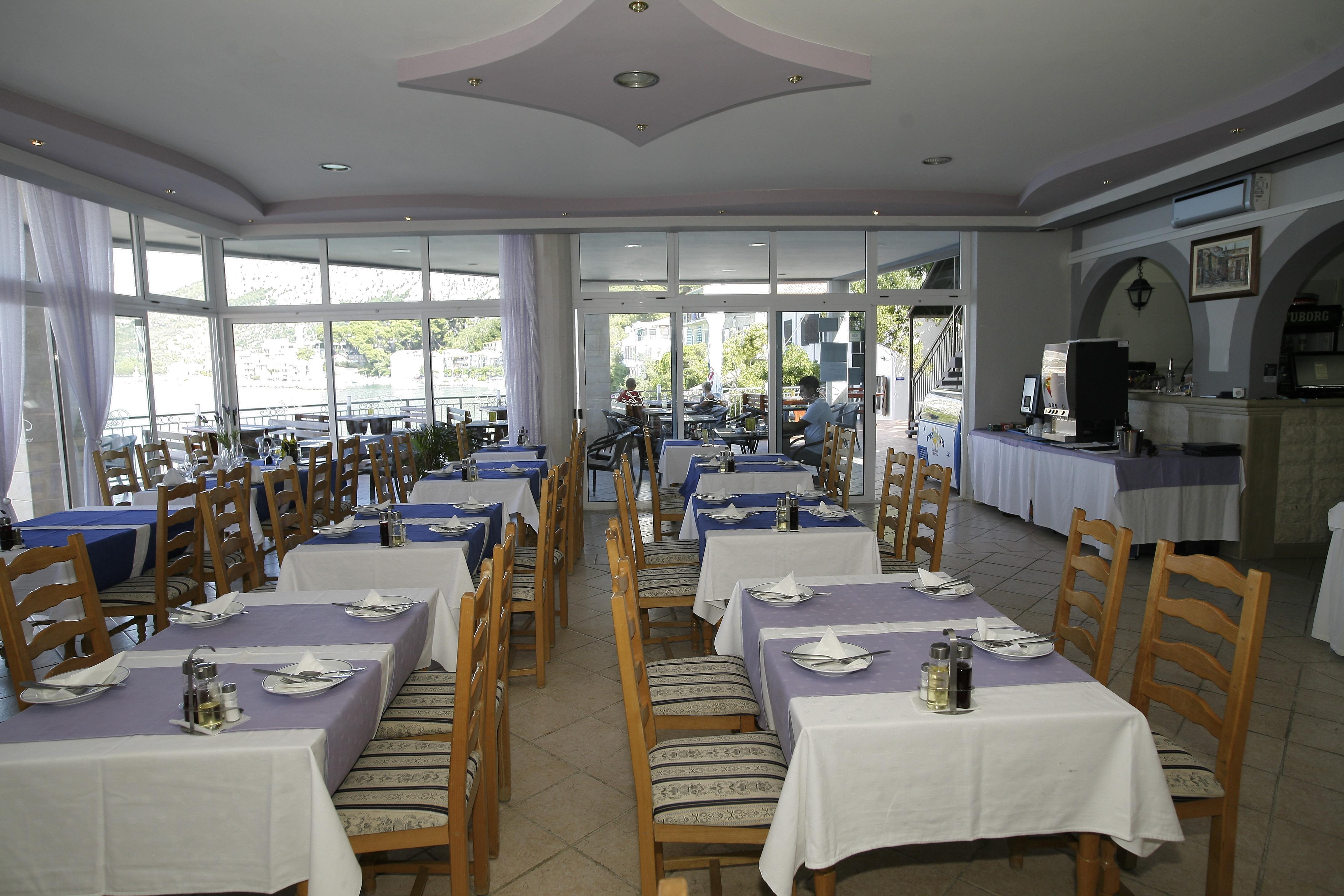 Beach Hotel Drasnice Bagian luar foto