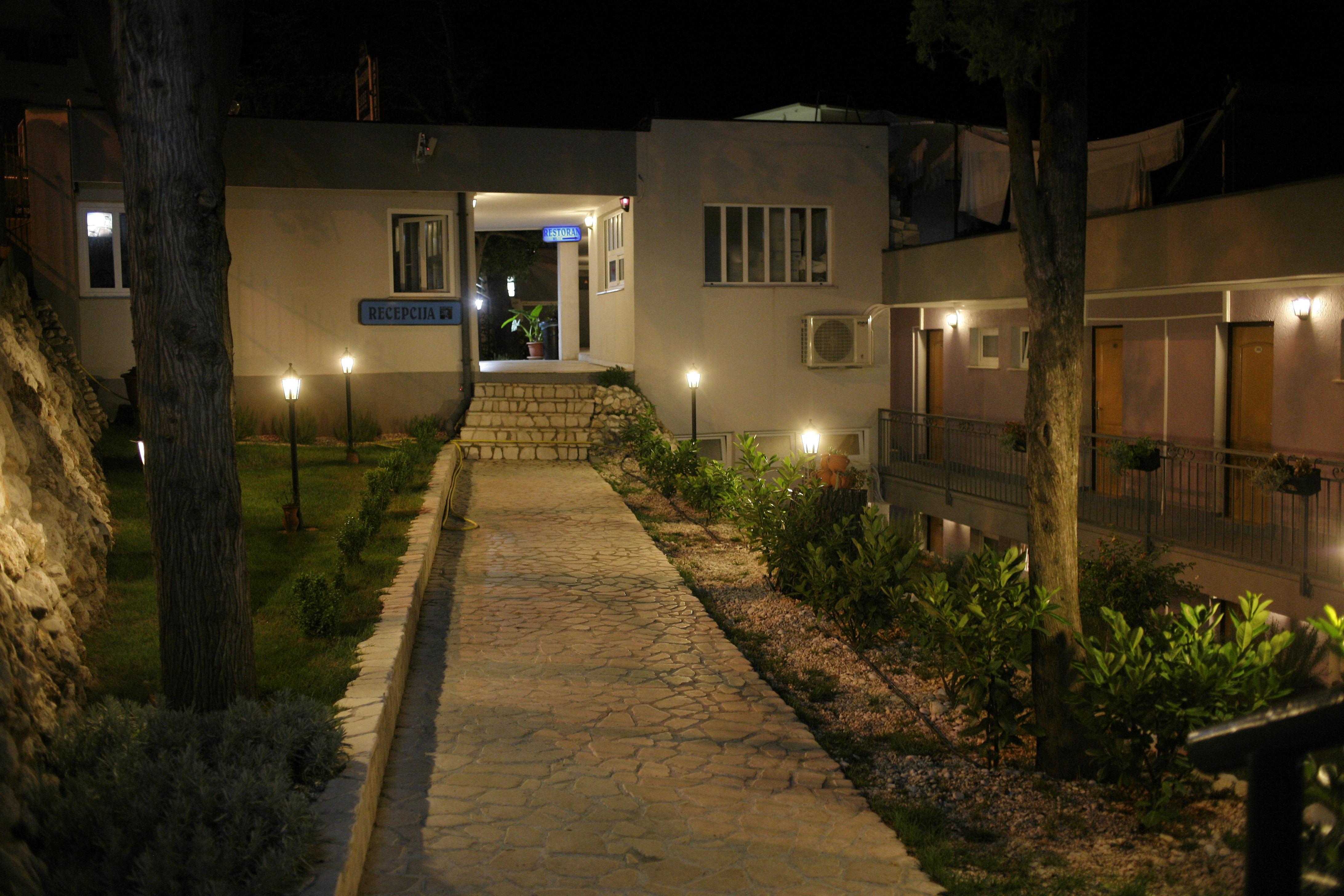Beach Hotel Drasnice Bagian luar foto
