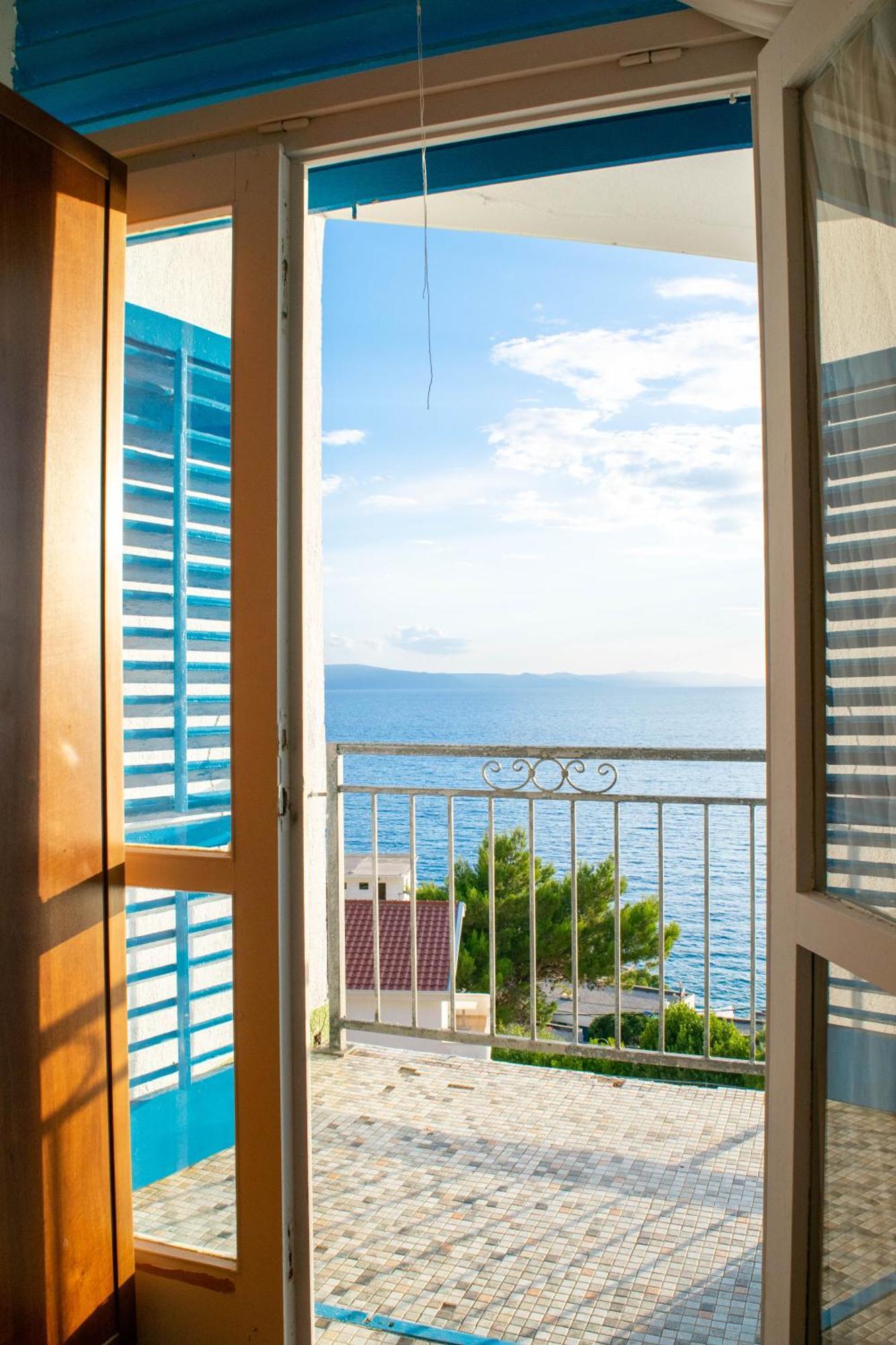 Beach Hotel Drasnice Bagian luar foto