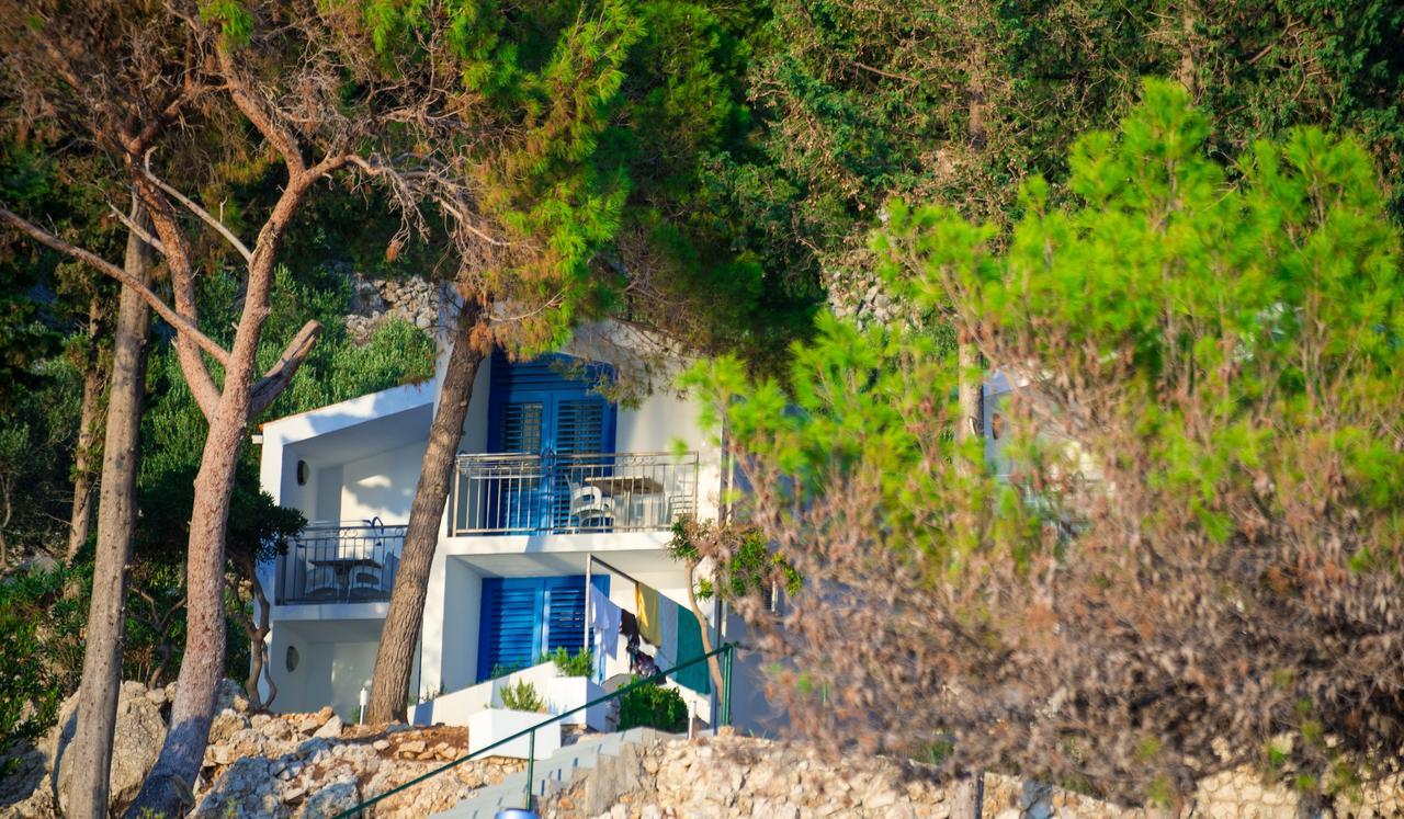 Beach Hotel Drasnice Bagian luar foto